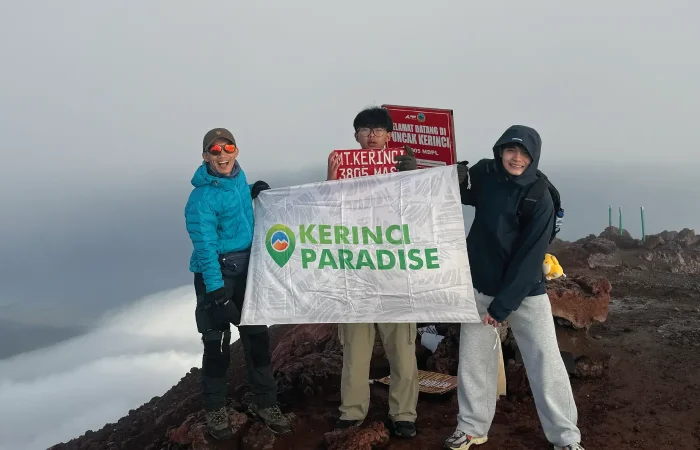 Lin Zhifeng Kerinci Paradise Summit