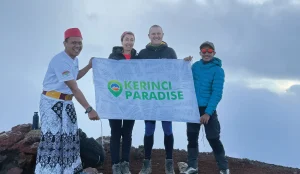 Paul Roebuck Summit Kerinci